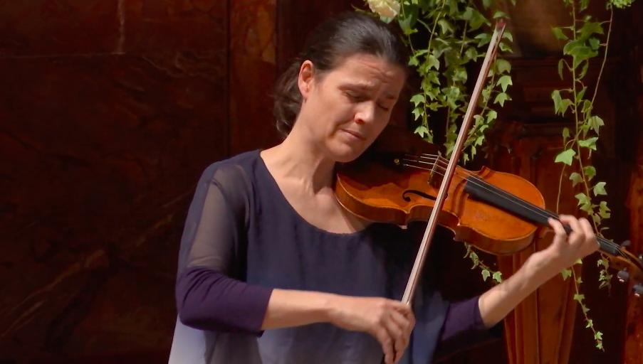 Sara Bitlloch, leader of the Elias Quartet