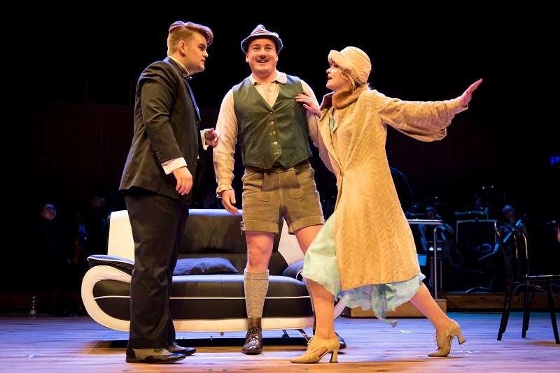 RBC La Vie Parisienne - photo by Graeme Braidwood