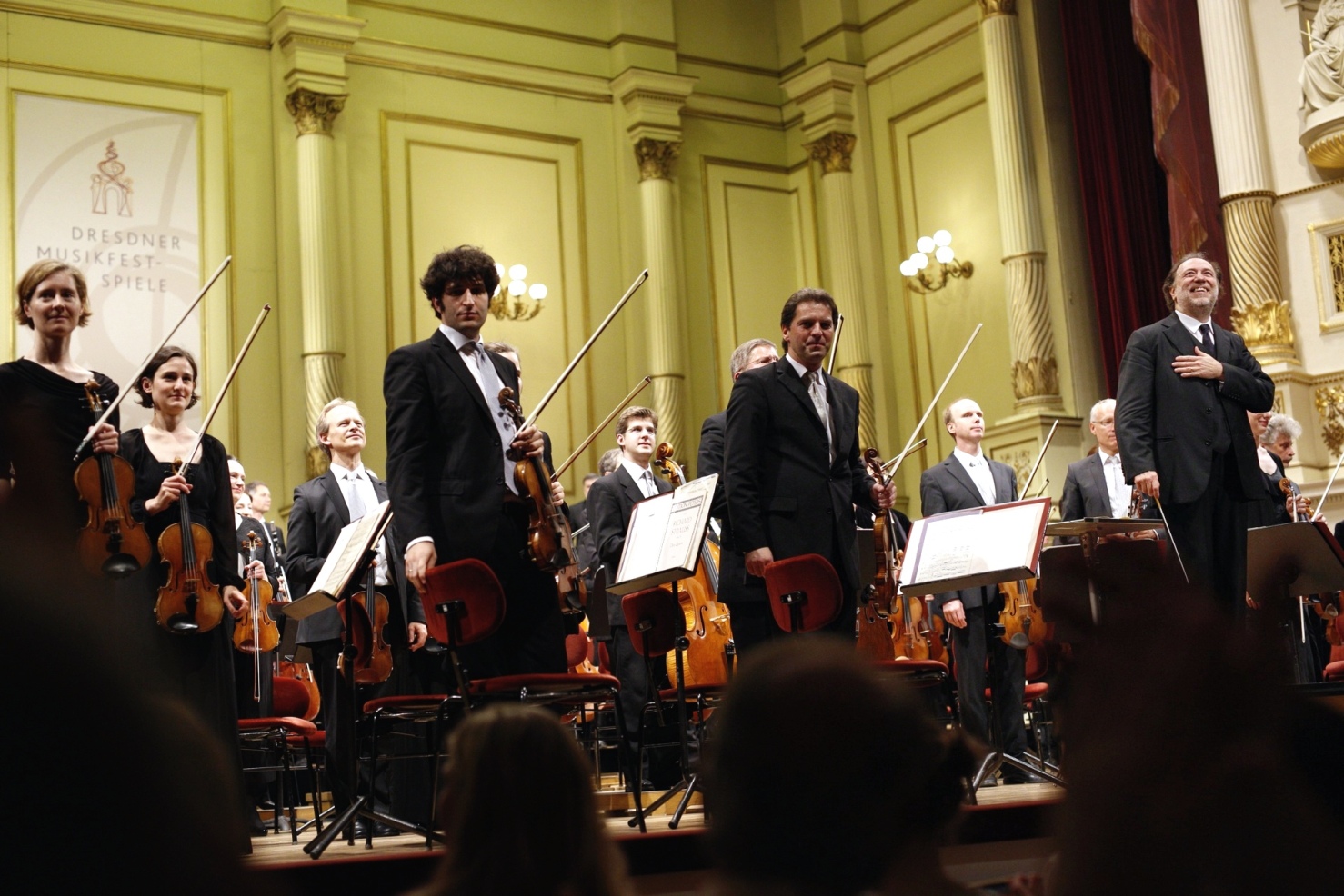 Leipzigers in Dresden by Sinan Cakmak