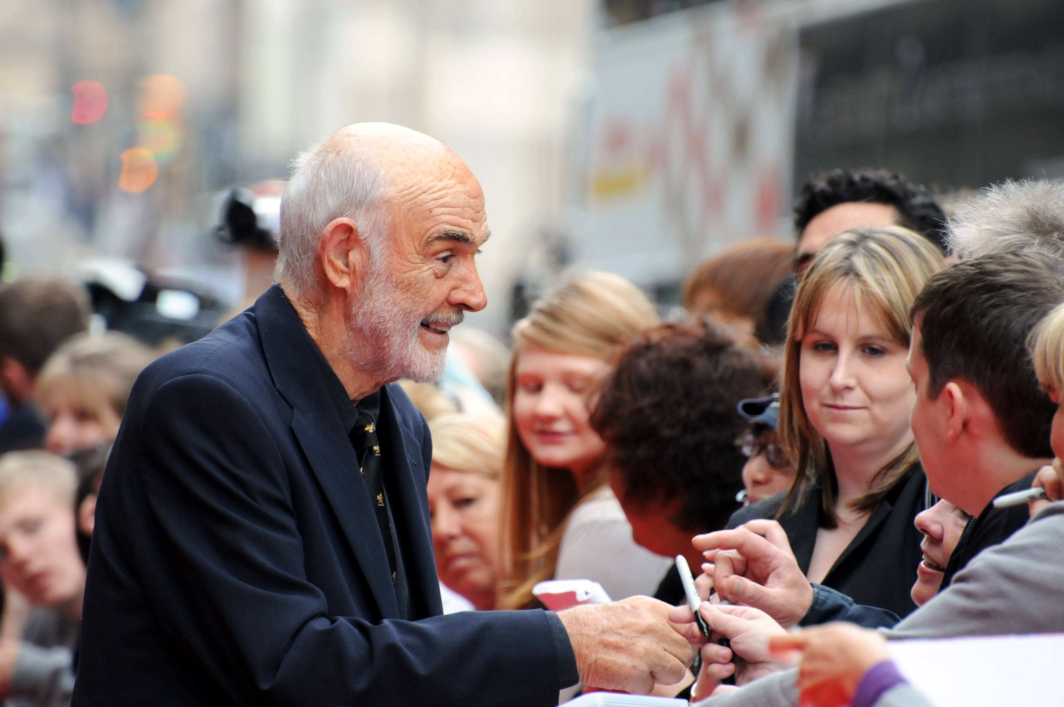 Illusionist_HS_160610_18