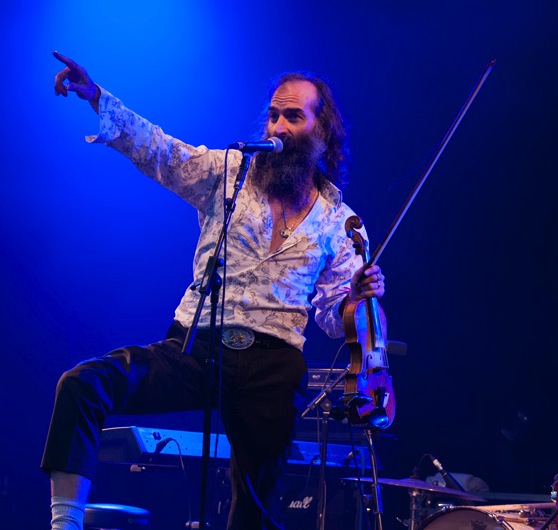 Dirty Three, End of the Road 2012, image: Ro Cemm