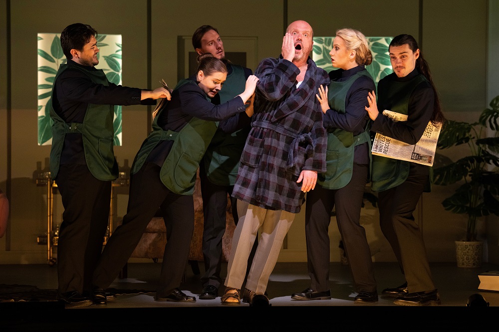 Chorus and Graham Danby in INO Don Pasquale