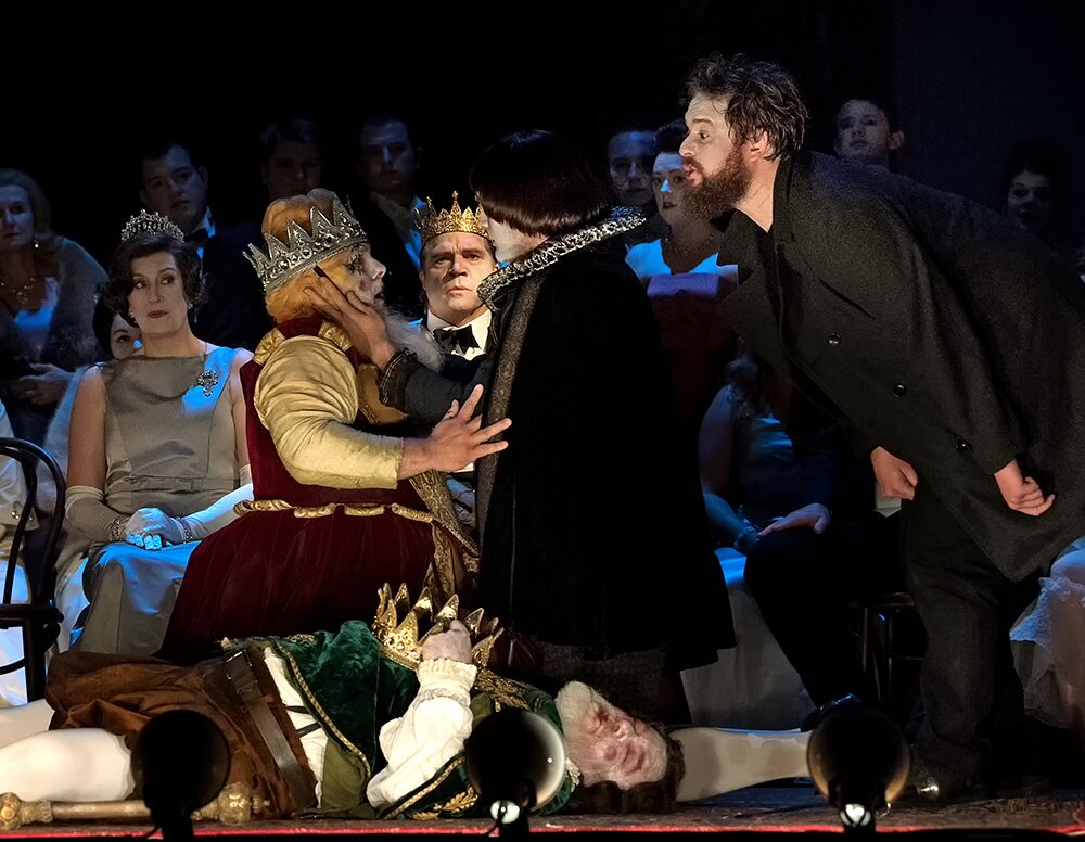 Players scene from Brett Dean's Hamlet