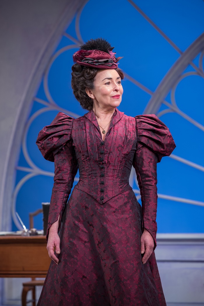 Samantha Spiro in Lady Windermere's Fan