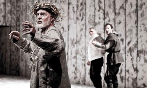 Derek Jacobi's Lear, watched by Paul Jesson's Gloucester and Gwilym Lee's Edgar just before the unkindest cut of all