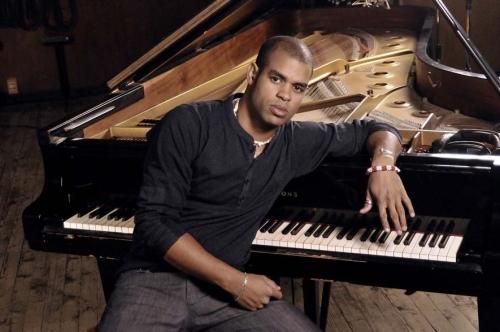 Roberto Fonseca, demonstrating 'jazz cool'