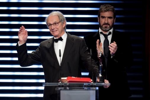 Ken Loach accepts the EFA's Lifetime Achievement Award from one of his own characters