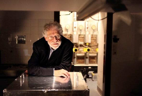 Quantum physicist Anton Zeilinger gets his photons in a twist in the Double-slit experiment